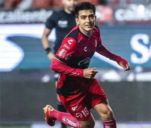 Gran futuro: La promesa de Rafaela Pimienta a Gilberto Mora