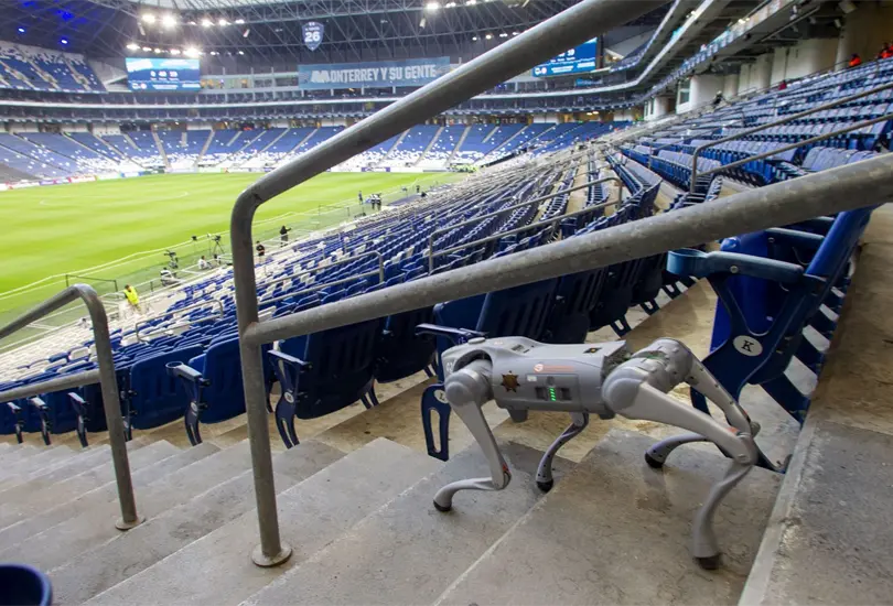 Perros robot vigilar&aacute;n el BBVA en juegos de Rayados