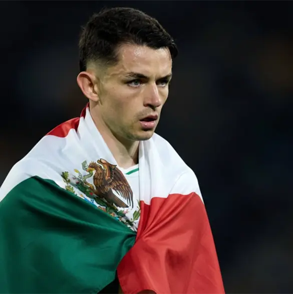 Álvaro Fidalgo y el Betis lanzan nuevo guiño a la Selección Mexicana Álvaro Fidalgo y el Betis lanzan nuevo guiño a la Selección Mexicana