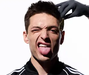 Adidas anuncia a Peso Pluma como nuevo embajador global