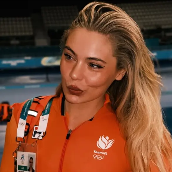 La fortuna que ganaría Jutta Leerdam por mostrar el bra en Milán La fortuna que ganaría Jutta Leerdam por mostrar el bra en Milán