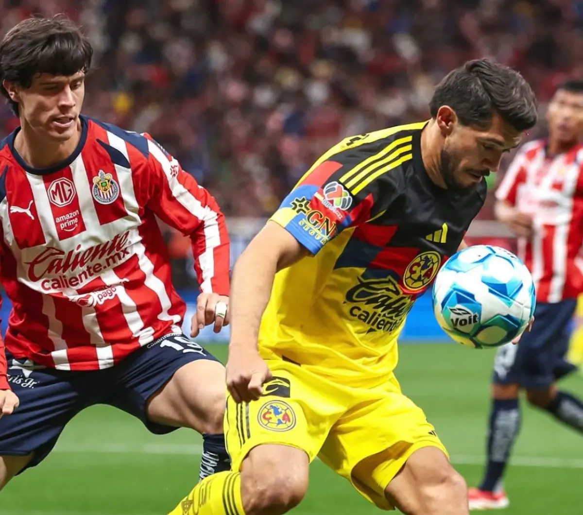  Chivas le da doble Masterclass al América 