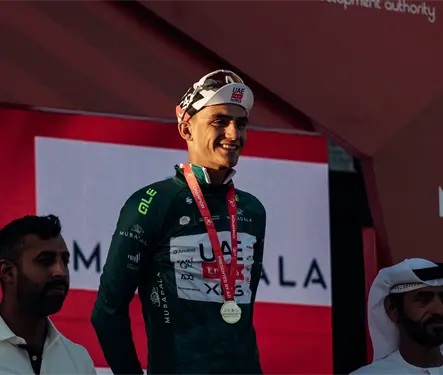 Del Toro termina segundo en la Etapa 3 y se acerca al liderato