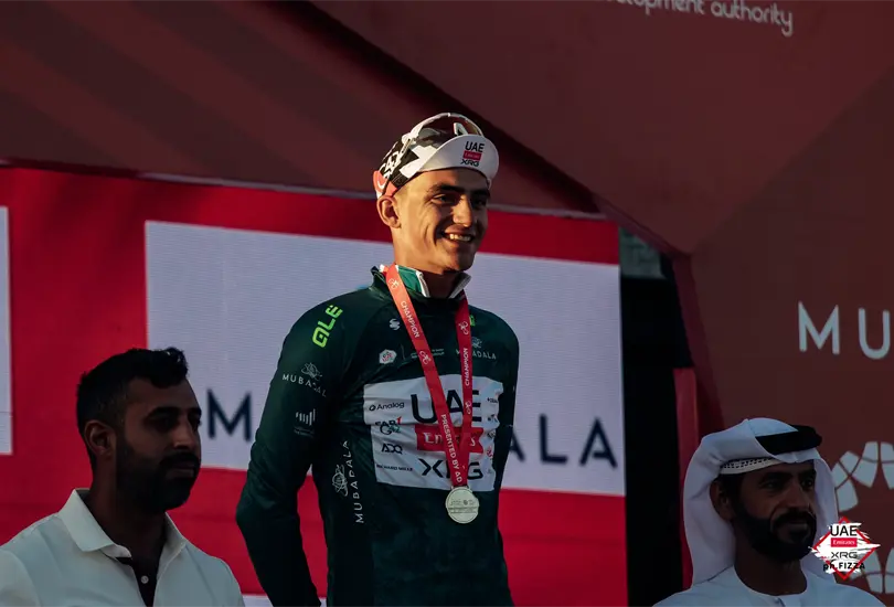 Isaac del Toro atacó en Jebel Mobrah y terminó segundo, quedando como sublíder del UAE Tour Isaac del Toro atacó en Jebel Mobrah y terminó segundo, quedando como sublíder del UAE Tour