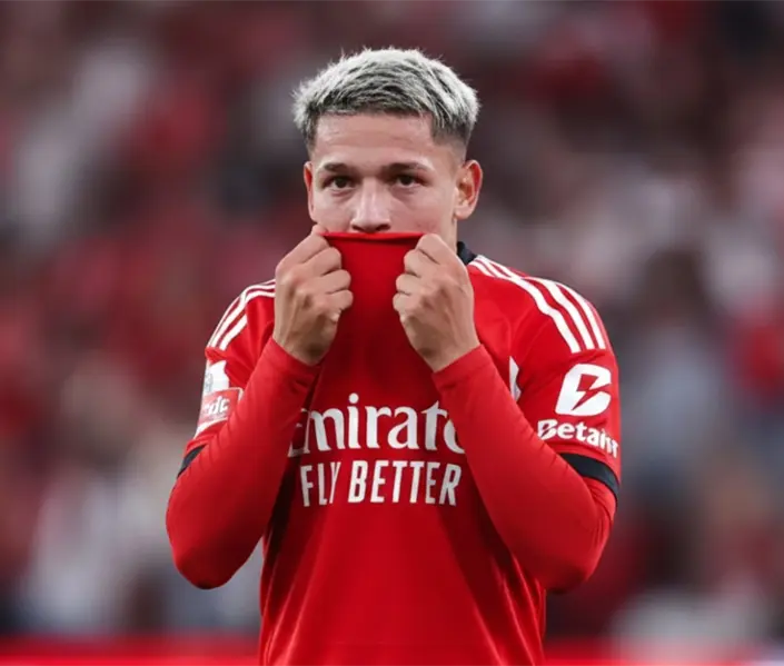 Nuevo video revela distintas agresiones de Prestianni a Vinicius Jr.