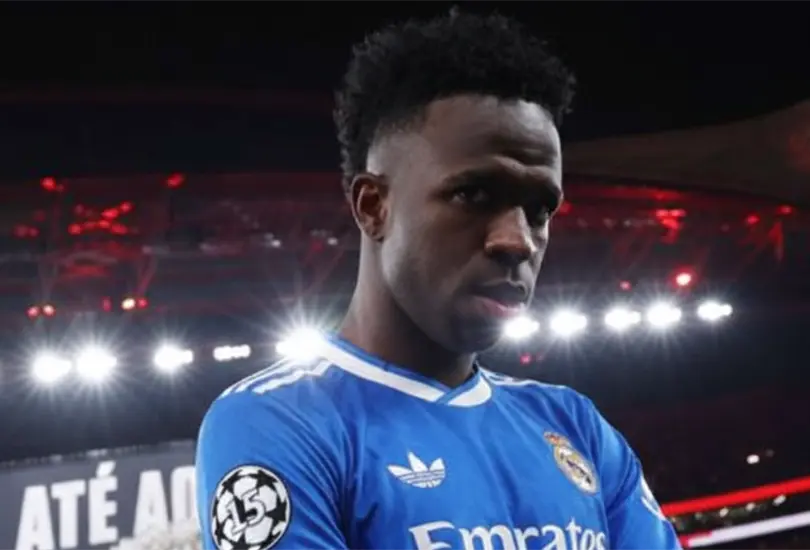 Vinicius Jr. fue v&iacute;ctima de racismo por parte de los aficionados del Benfica