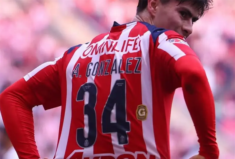 Hormiga supera a hist&oacute;ricos