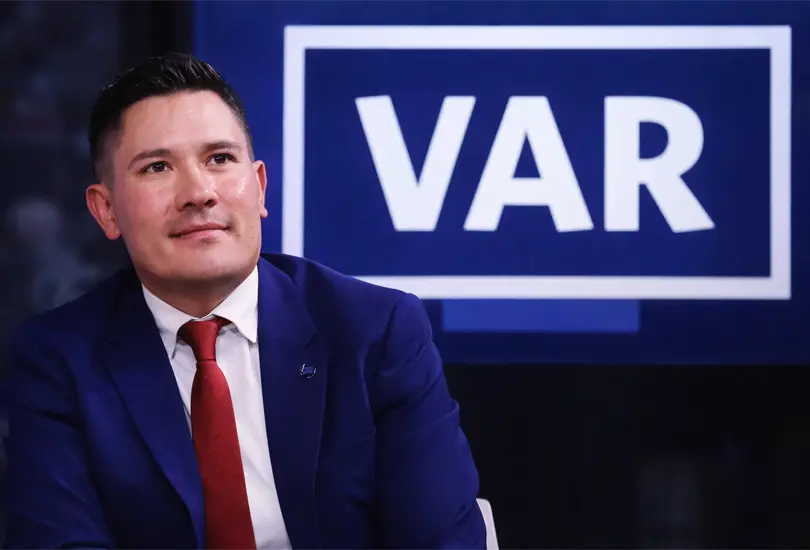 Fernando Guerrero acusa a la Comisi&oacute;n de manipular revisiones en el VAR.