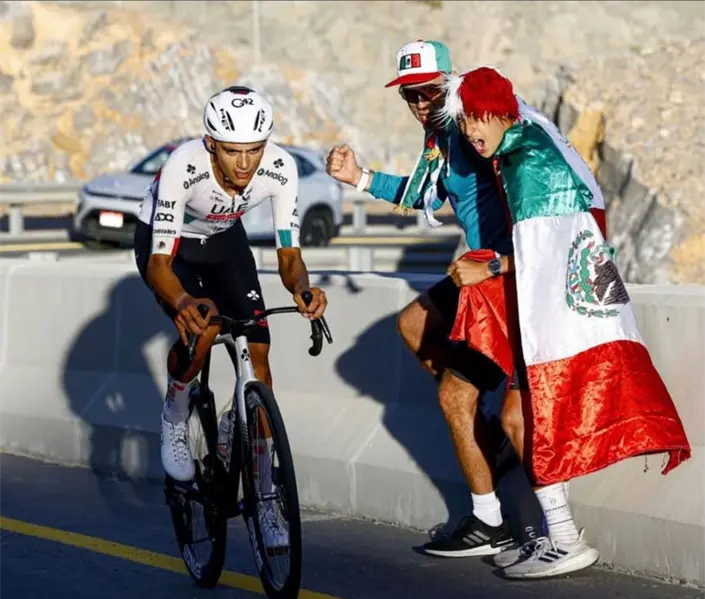 Orgullo Nacional: Isaac del Toro, a una etapa de ganar el Tour de la UAE Orgullo Nacional: Isaac del Toro, a una etapa de ganar el Tour de la UAE