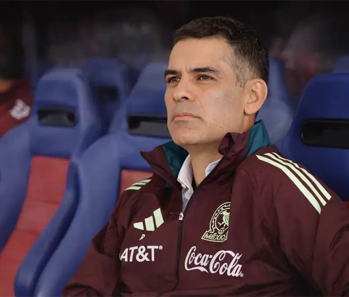 La primera traba para Rafa M&aacute;rquez en su debut como DT de M&eacute;xico