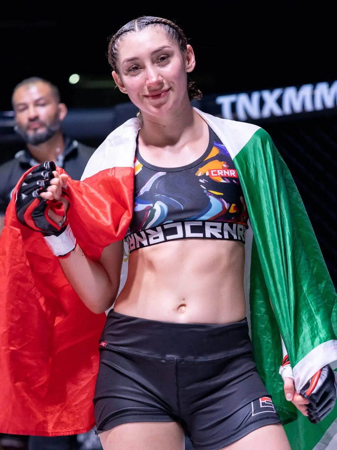 La belleza y talento de Regina Tar&iacute;n cautivan a la afici&oacute;n mexicana.