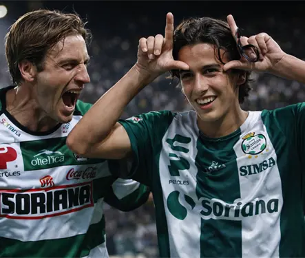 Lucca, hijo de Mat&iacute;as Vuoso, debuta con Santos