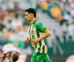 &iexcl;Magia mexicana en la Cartuja! Fidalgo marca su primer gol con Betis