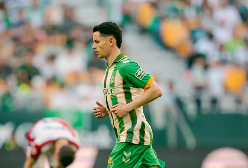 Álvaro Fidalgo celebra su primer gol con Betis en LaLiga, durante el Gran Derbi ante Sevilla. Álvaro Fidalgo celebra su primer gol con Betis en LaLiga, durante el Gran Derbi ante Sevilla.