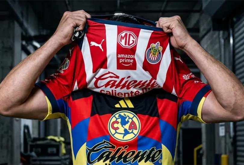 Un azulcrema se vistió de rojiblanco Un azulcrema se vistió de rojiblanco