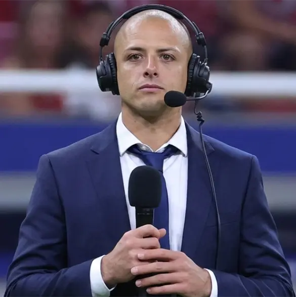 Chicharito Hern&aacute;ndez llegar&aacute; a la TV para el Mundial 2026