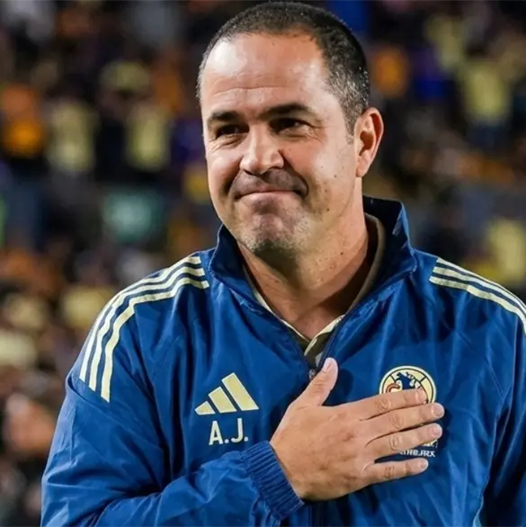 &iquest;Ayudita? La raz&oacute;n por la que Am&eacute;rica puede fichar tras lesi&oacute;n de D&aacute;vila