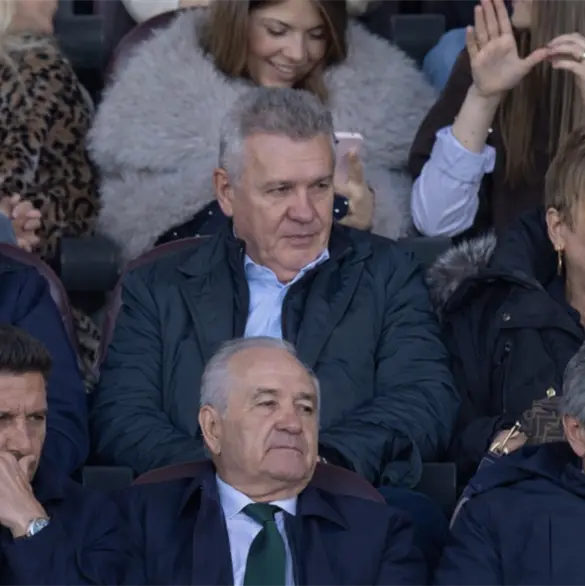 Javier Aguirre observa a Fidalgo en el Betis–Getafe