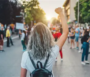 Marcha 8M en CDMX: calles cerradas, horarios y ruta hacia el Z&oacute;calo