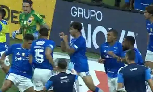 Trist&iacute;simo, la lamentable bronca que se desat&oacute; en el Cruzeiro vs Atl&eacute;tico Mineiro