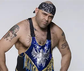 Konnan sufre amputaci&oacute;n de una pierna; enfrenta delicado estado de salud