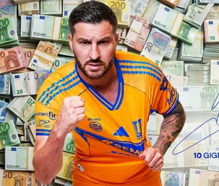 La camiseta de Gignac rompe r&eacute;cord en subasta tras el Cl&aacute;sico Regio 142