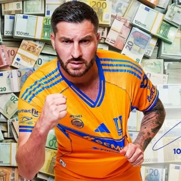 La camiseta de Gignac rompe r&eacute;cord en subasta tras el Cl&aacute;sico Regio 142