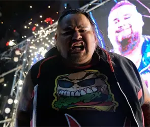 Ni&ntilde;o Hamburguesa agrede a aficionado y su futuro en AAA pende de un hilo