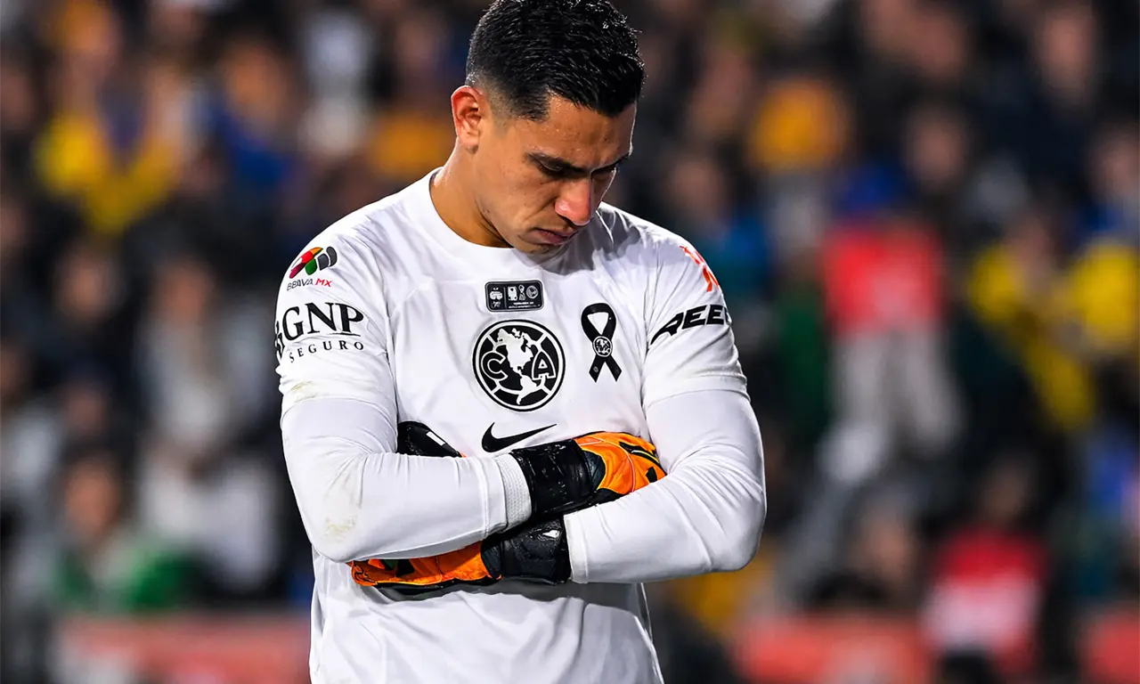  El Club América confirmó  que Luis Ángel Malagón sufrió ruptura del tendón de Aquiles y estará fuera entre seis y ocho meses. 