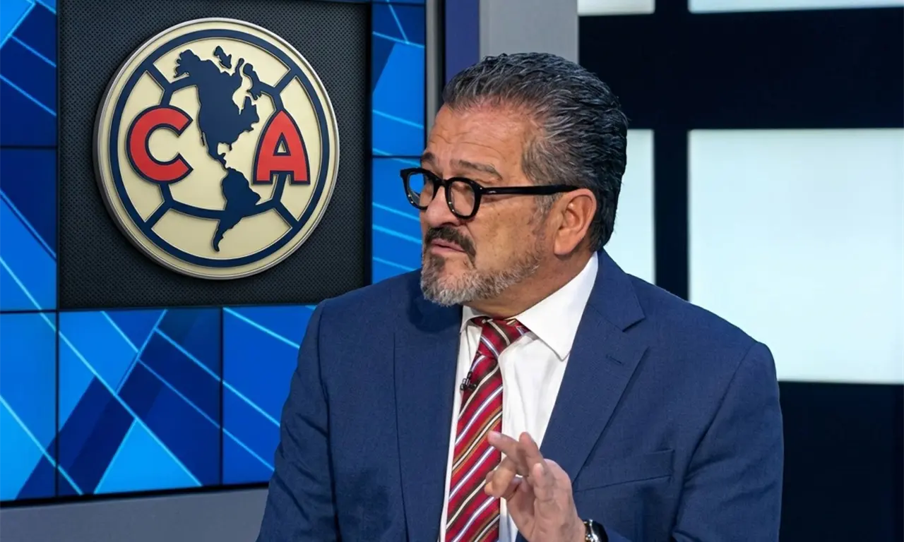  Carlos Hermosillo criticó que Guillermo Ochoa siga siendo considerado para la portería de México rumbo al Mundial 2026 tras la lesión de Luis Ángel Malagón. 