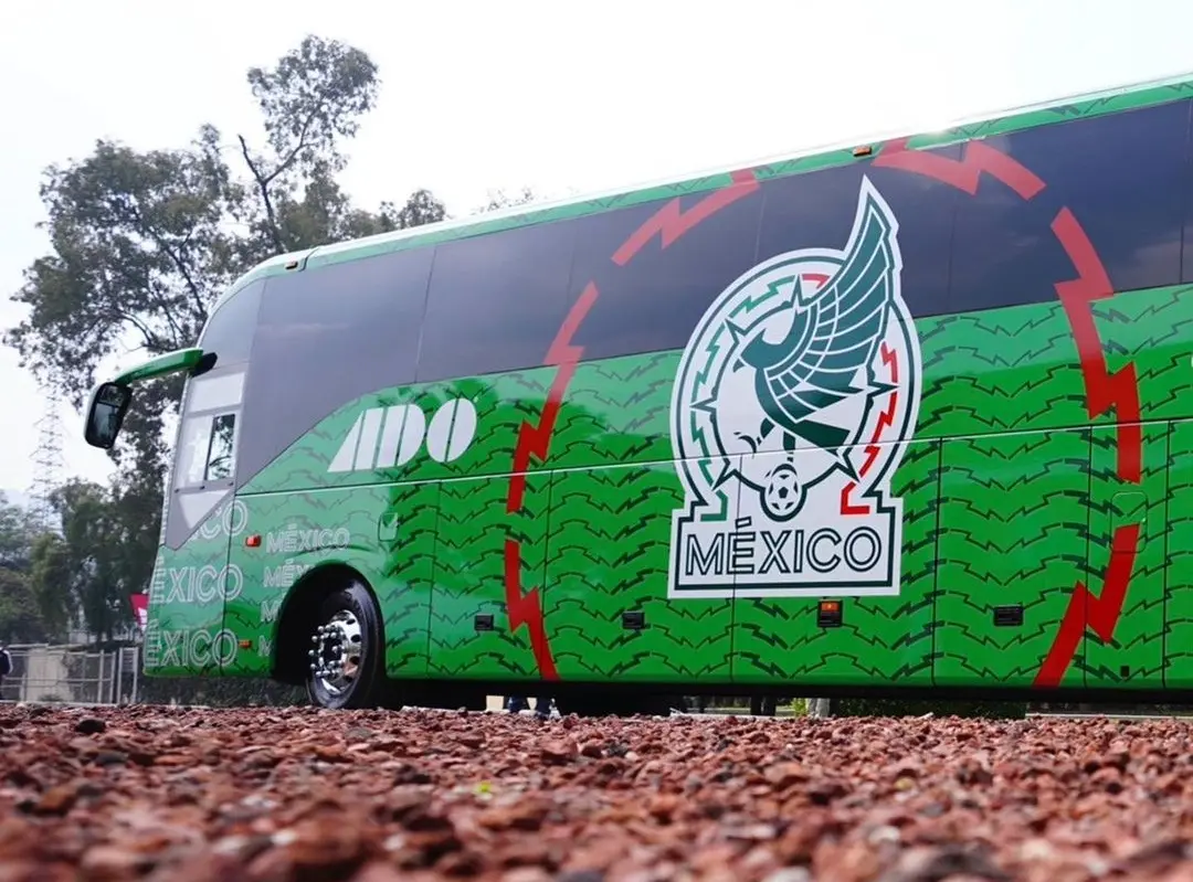 El tradicional verde y el escudo del Trico