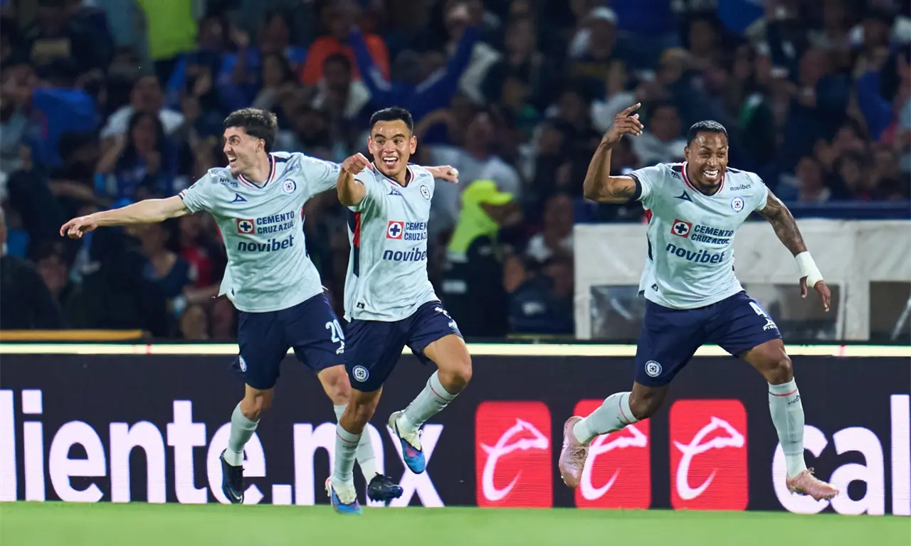  Charlie Rodríguez se burla del Goya de Pumas y responde a Angulo 