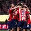 M&aacute;s l&iacute;deres que nunca, todo lo que dej&oacute; el triunfo de Chivas vs Le&oacute;n