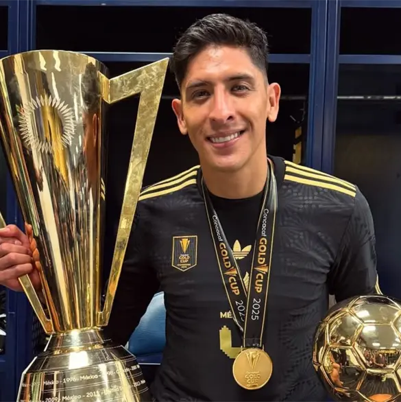 Edson Álvarez acompaña al Tri en plena crisis de lesiones Edson Álvarez acompaña al Tri en plena crisis de lesiones