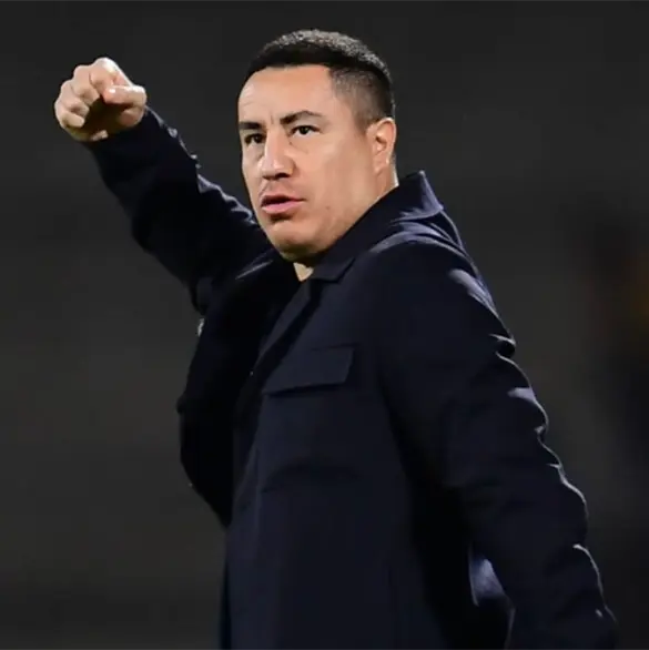 Respaldo total de jugadores de Pumas a Efra&iacute;n Ju&aacute;rez por festejo pol&eacute;mico