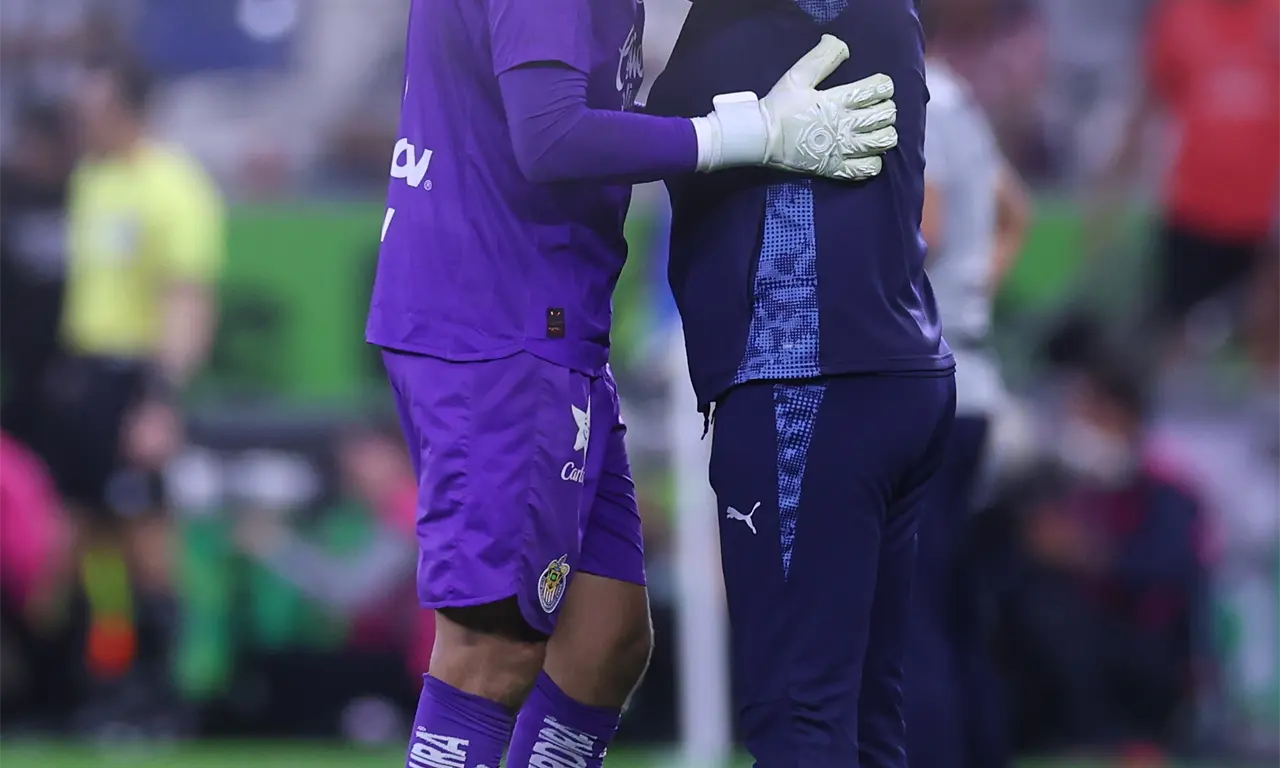  Milito revela lo que le dijo a Tala antes de atajar el penal 