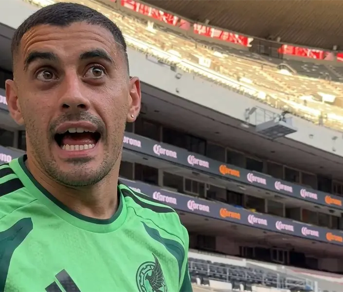 ¿Puro teatro? Acusan a Selección Mexicana de fingir en el Estadio Azteca ¿Puro teatro? Acusan a Selección Mexicana de fingir en el Estadio Azteca