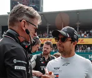 &iexcl;Carrera dif&iacute;cil para Checo en Jap&oacute;n!