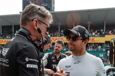 ¡Carrera difícil para Checo en Japón! ¡Carrera difícil para Checo en Japón!