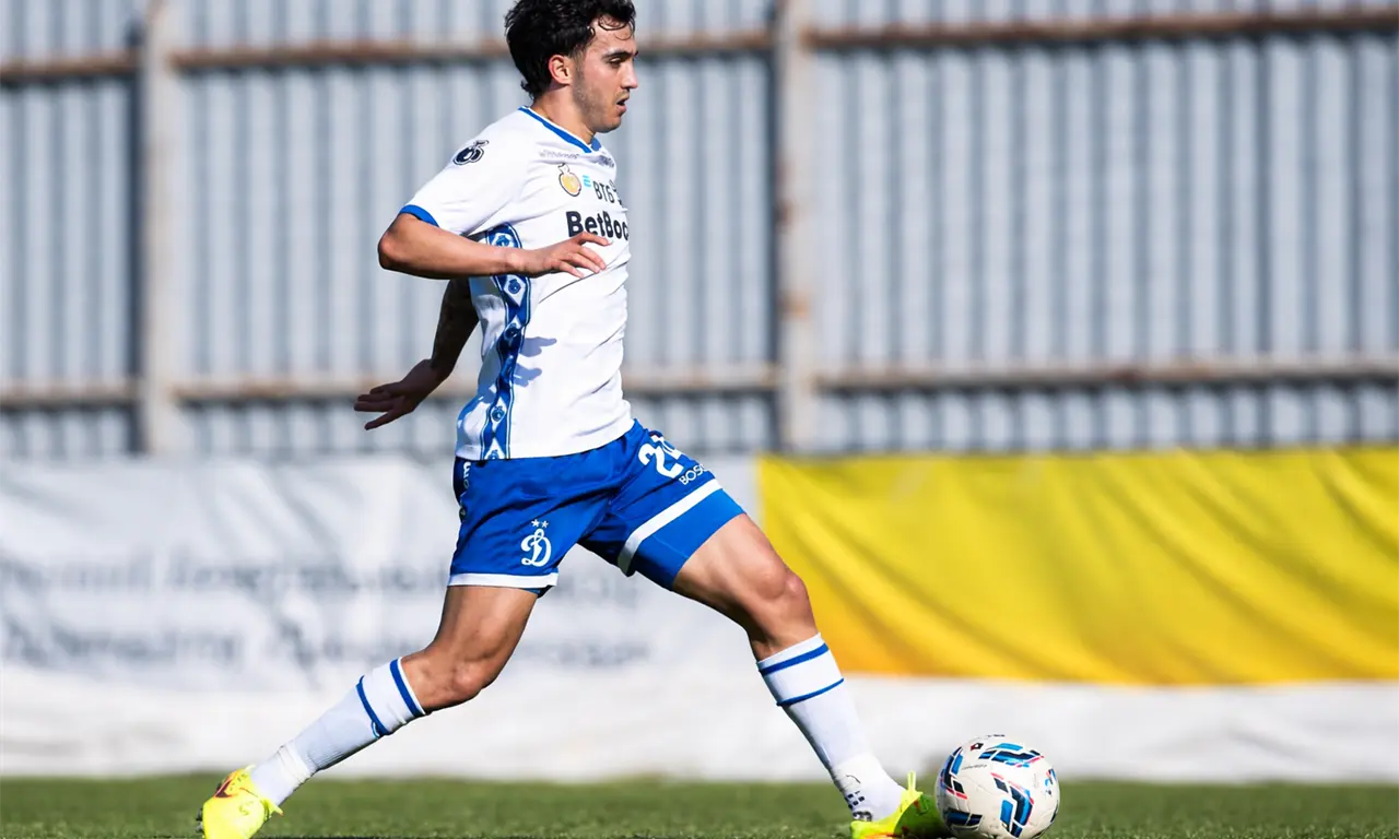  Luis Chávez vuelve a jugar tras 9 meses y apunta al Mundial 2026 