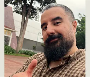 &iexcl;De los micr&oacute;fonos a la cancha! &Aacute;lvaro Morales ser&aacute; DT