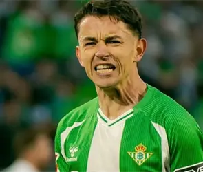 ¿Debe ir al Mundial? Fidalgo pierde la titularidad en Betis tras fecha FIFA ¿Debe ir al Mundial? Fidalgo pierde la titularidad en Betis tras fecha FIFA