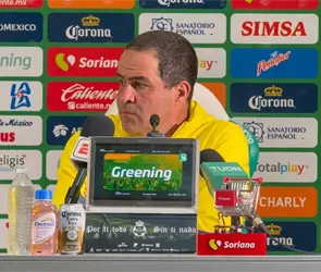 &iquest;Vestidor roto? La fuerte confesi&oacute;n de Jardine tras empate del Am&eacute;rica