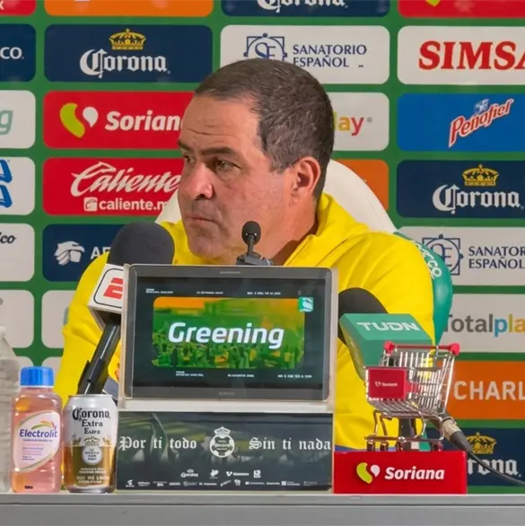 ¿Vestidor roto? La fuerte confesión de Jardine tras empate del América ¿Vestidor roto? La fuerte confesión de Jardine tras empate del América