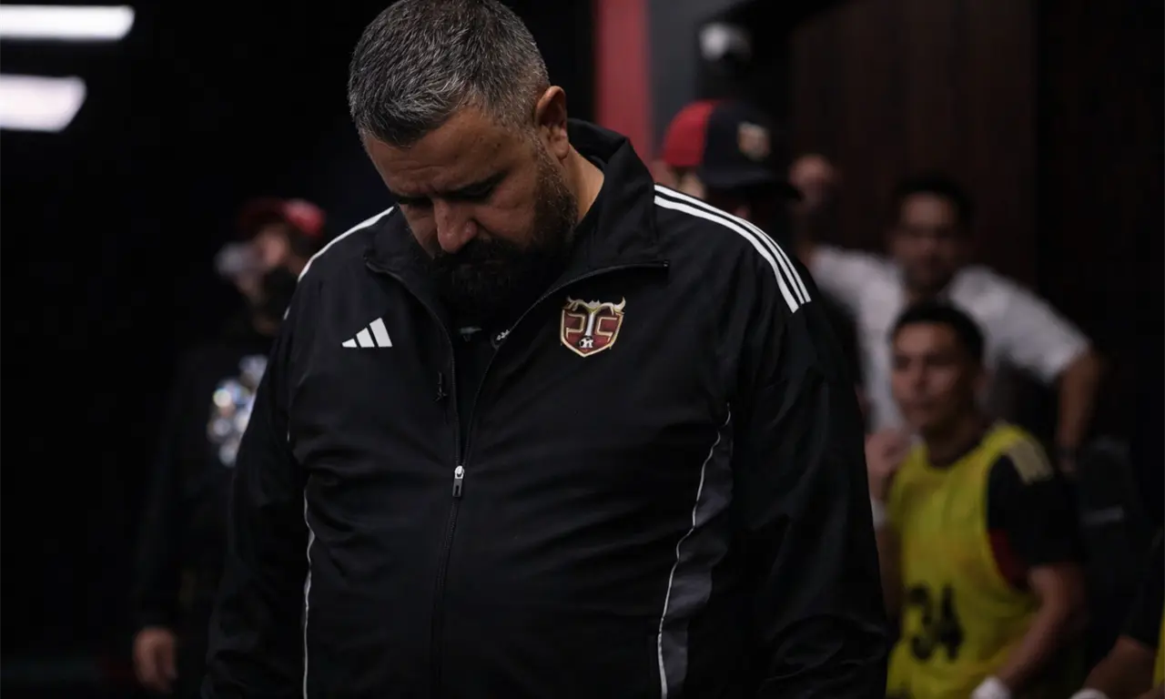  Álvaro Morales dejó a Peluche Caligari tras caer 5-2 ante Aliens FC en la Kings League Américas. 