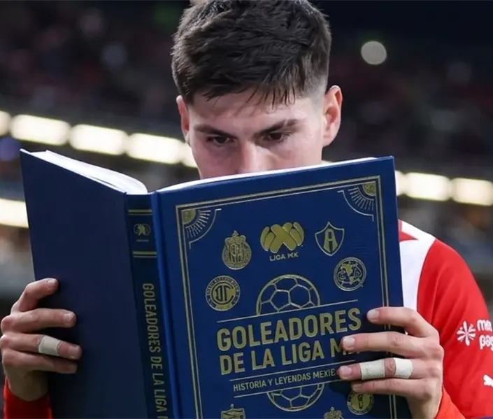 La última vez que un mexicano fue bicampeón de goleo en la Liga MX La última vez que un mexicano fue bicampeón de goleo en la Liga MX