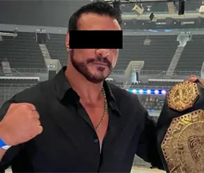 Esc&aacute;ndalo en la lucha libre: Detienen a Alberto del R&iacute;o en San Luis Potos&iacute;
