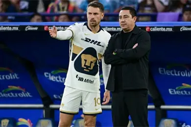 Efraín Juárez reveló porqué llevó a Aaron Ramsey a Pumas Efraín Juárez reveló porqué llevó a Aaron Ramsey a Pumas