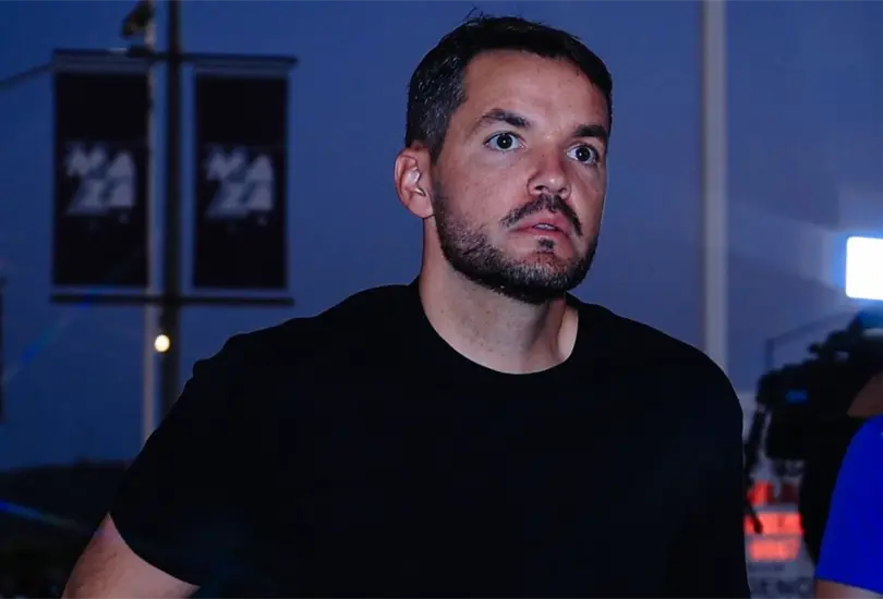 Nicol&aacute;s Larcam&oacute;n sigue firme en Cruz Azul