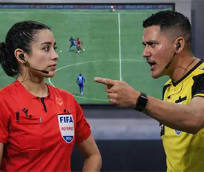 "Se tiene que expulsar Katia Itzel": Cantante critica tras error grosero